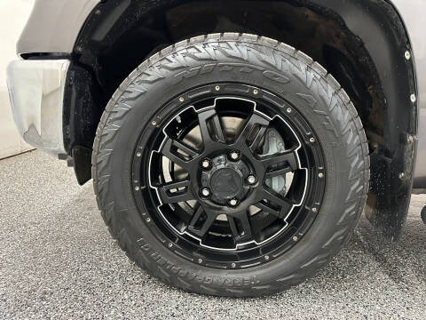 2015 Toyota Tundra SR5