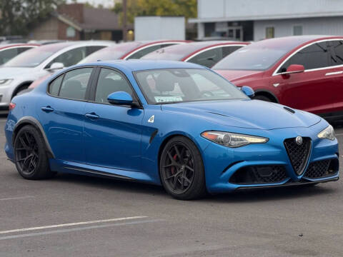 2018 Alfa Romeo Giulia Quadrifoglio