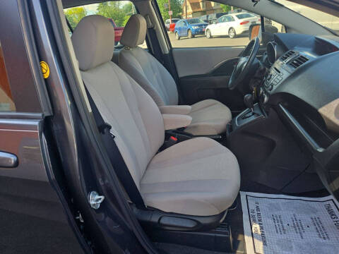 2014 Mazda MAZDA5 Sport