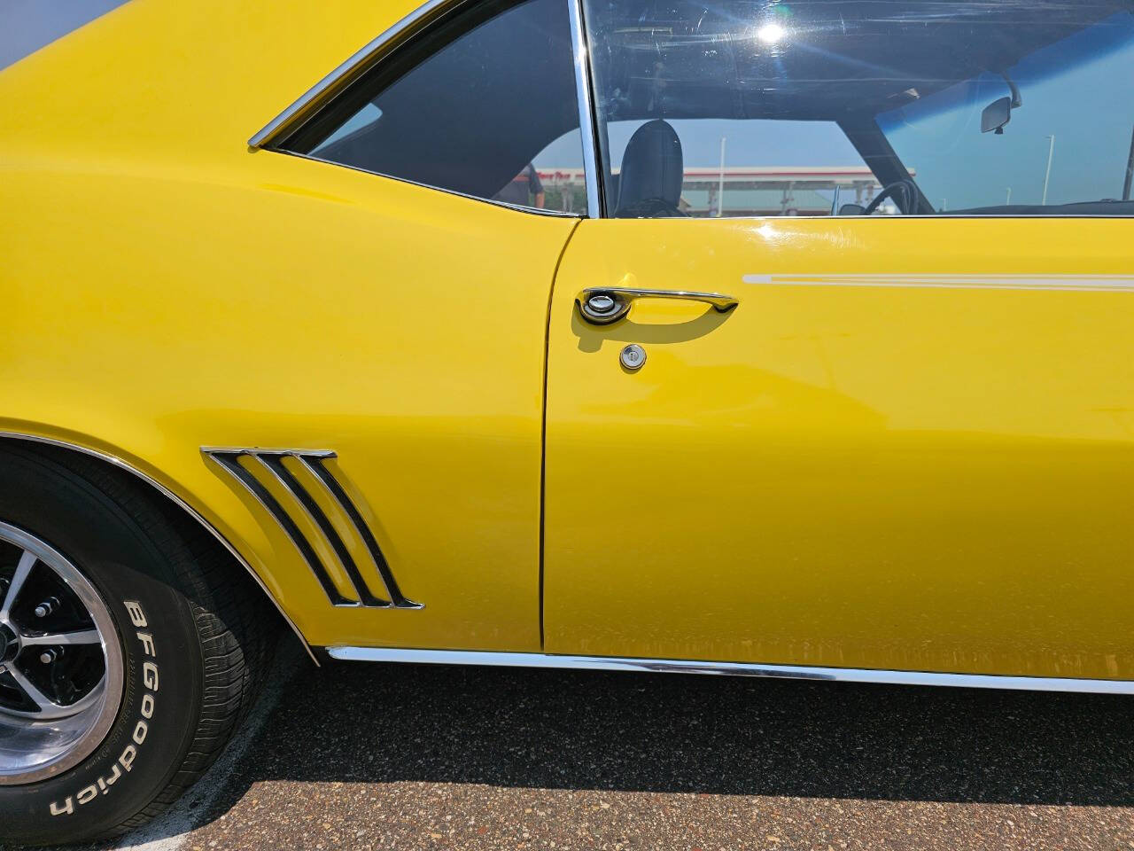 1969 Chevrolet Camaro 44