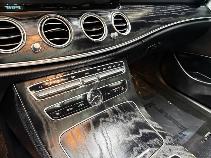 2019 Mercedes-Benz E-Class E 300