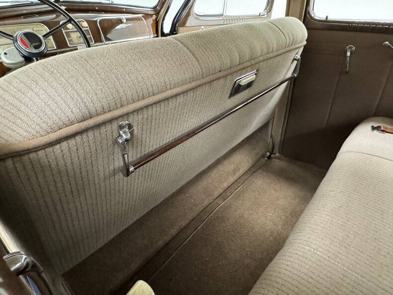 1937 Pontiac Chieftain