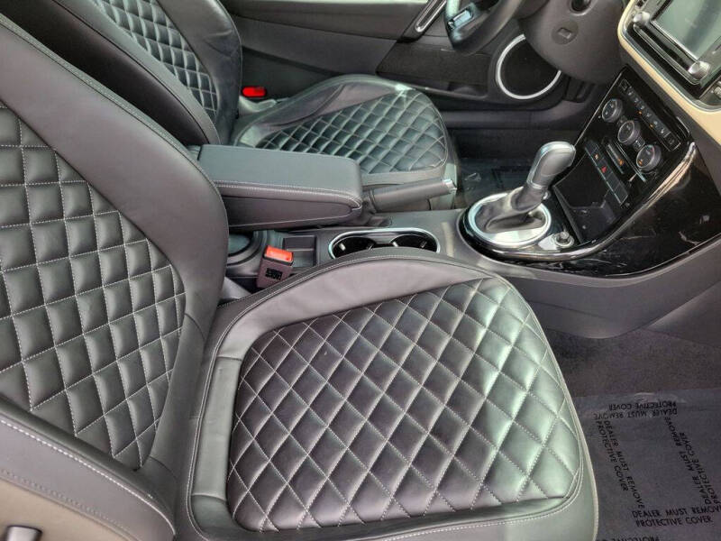 2019 Volkswagen Beetle Convertible 2.0T Final Edition SEL