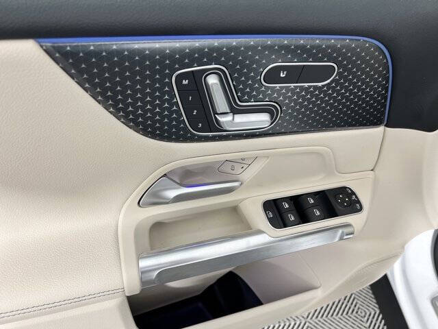 2025 Mercedes-Benz GLB GLB 250