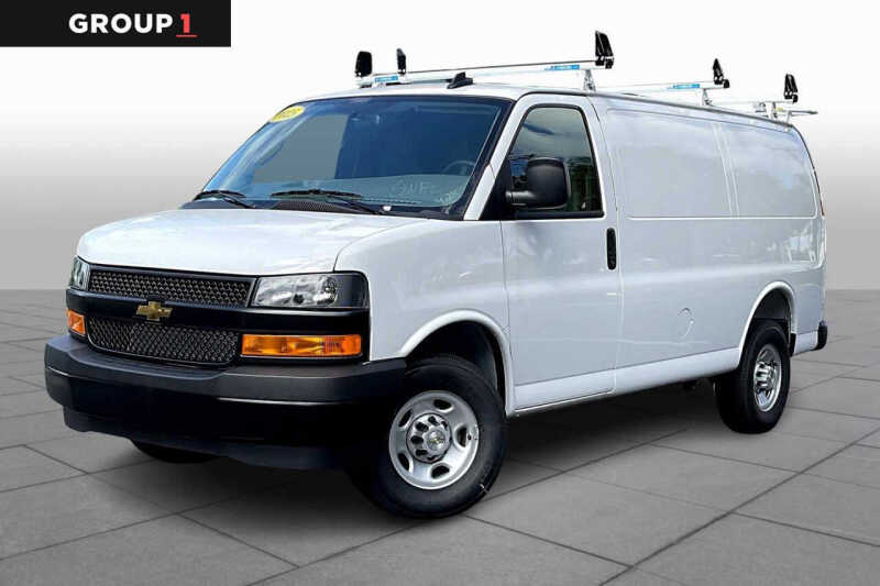 2025 Chevrolet Express 2500