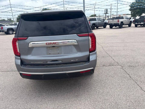 2022 GMC Yukon SLT