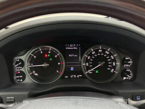 2018 Toyota Land Cruiser