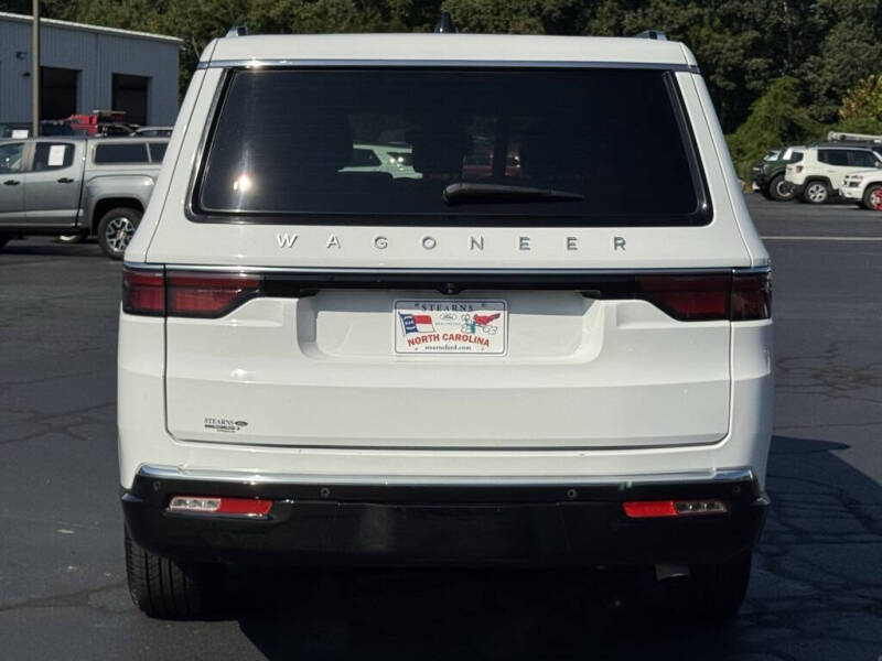 2024 Jeep Wagoneer L