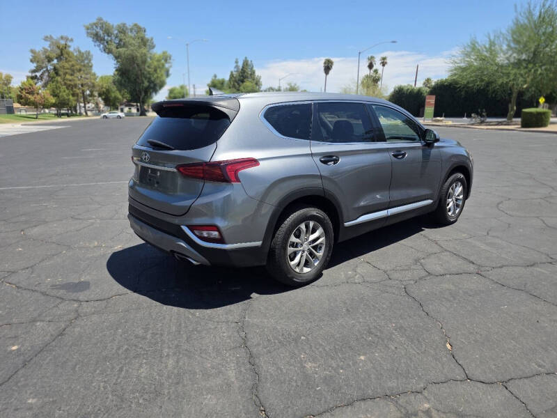 2019 Hyundai Santa Fe SEL 2.4L