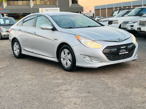 2012 Hyundai Sonata Hybrid for sale at MotorMax in San Diego CA