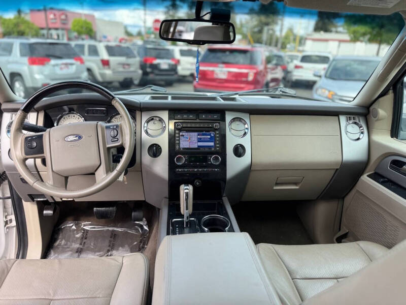 2011 Ford Expedition Limited