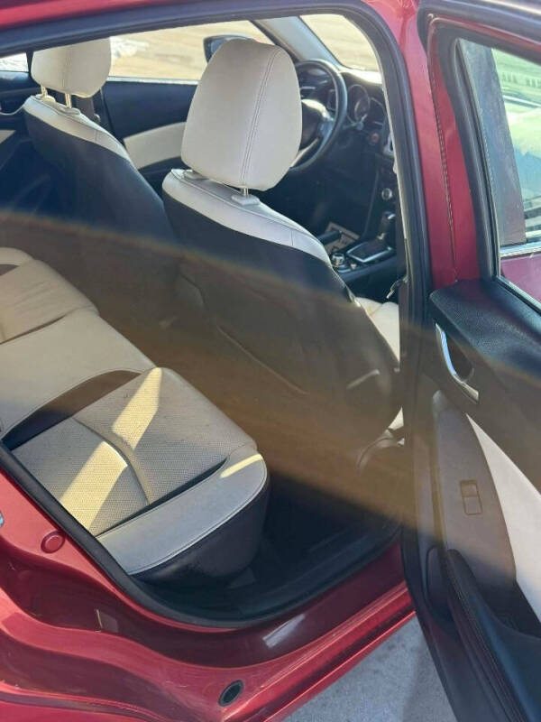 2015 Mazda MAZDA3 s Grand Touring