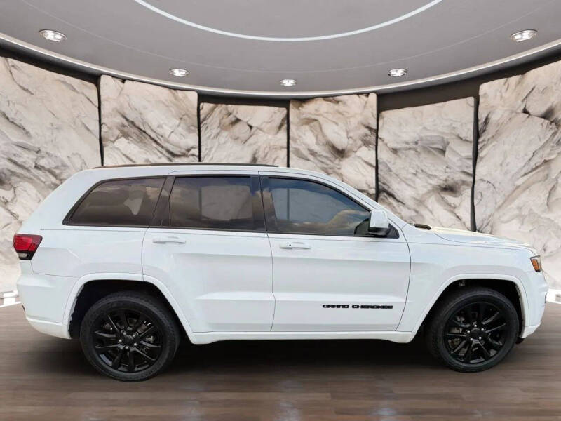 2018 Jeep Grand Cherokee Altitude