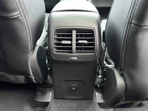 2026 Ford Escape Platinum