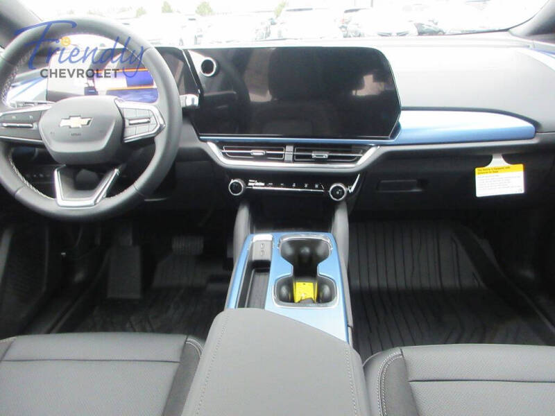 2026 Chevrolet Equinox EV LT 2