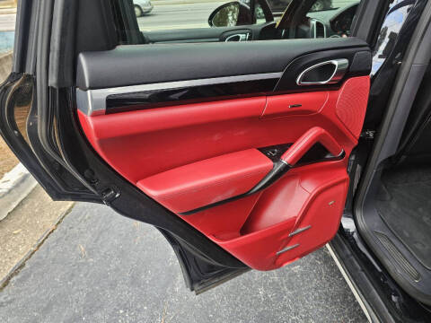 2017 Porsche Cayenne S