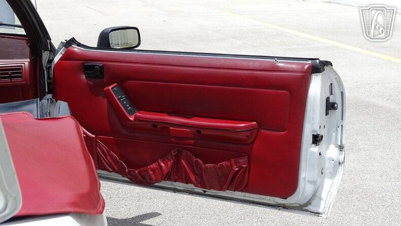 1992 Ford Mustang LX 5.0