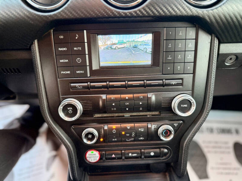 2015 Ford Mustang V6