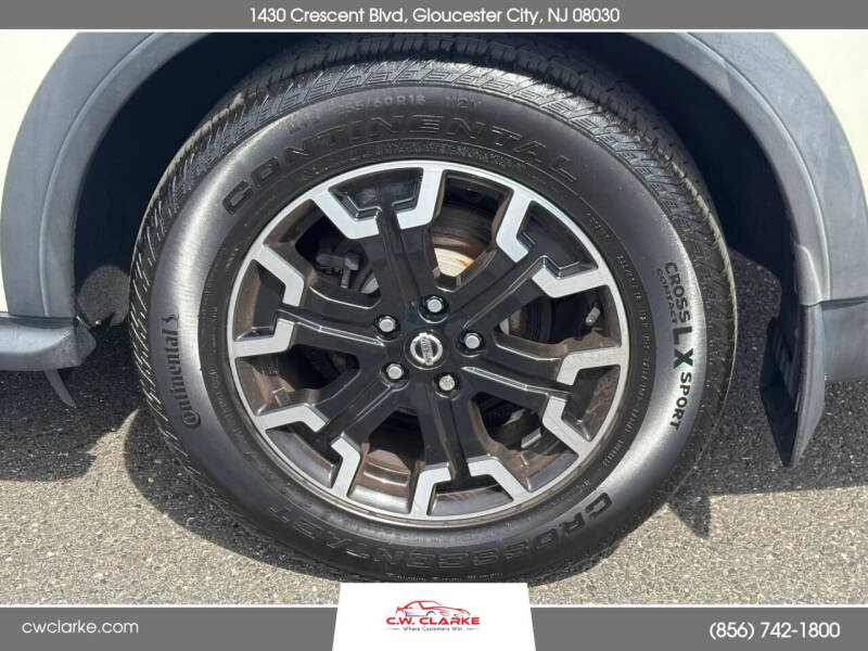 2020 Nissan Pathfinder SV