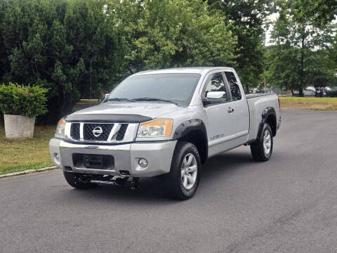 2010 Nissan Titan SE