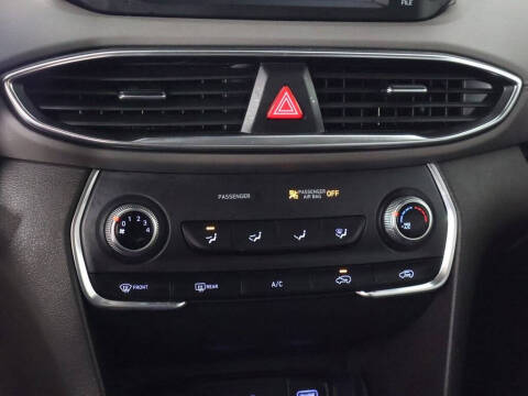 2020 Hyundai Santa Fe SE