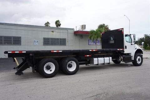 2015 Freightliner M2 106