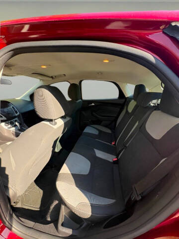 2014 Ford Focus SE