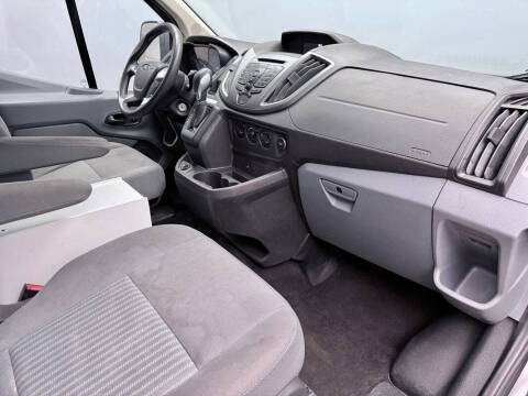 2018 Ford Transit 250