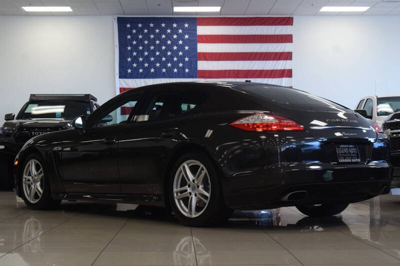 2012 Porsche Panamera 4