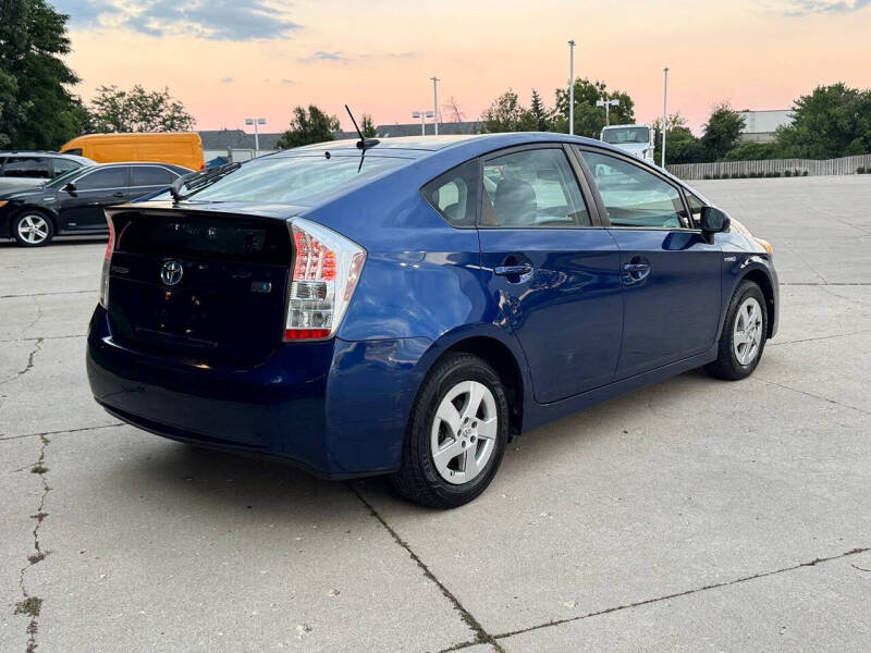 2010 Toyota Prius III