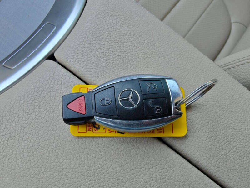 2017 Mercedes-Benz C-Class C 300
