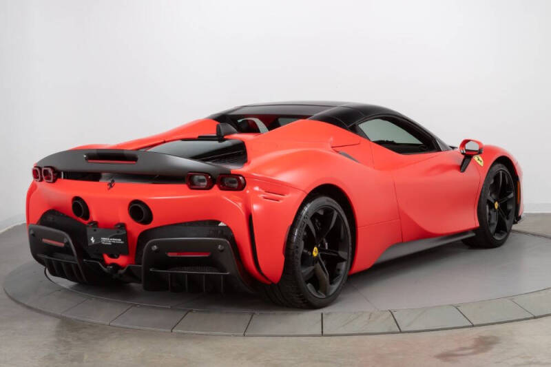 2022 Ferrari SF90 Spider