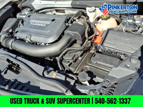 2019 Cadillac XT4 Premium Luxury