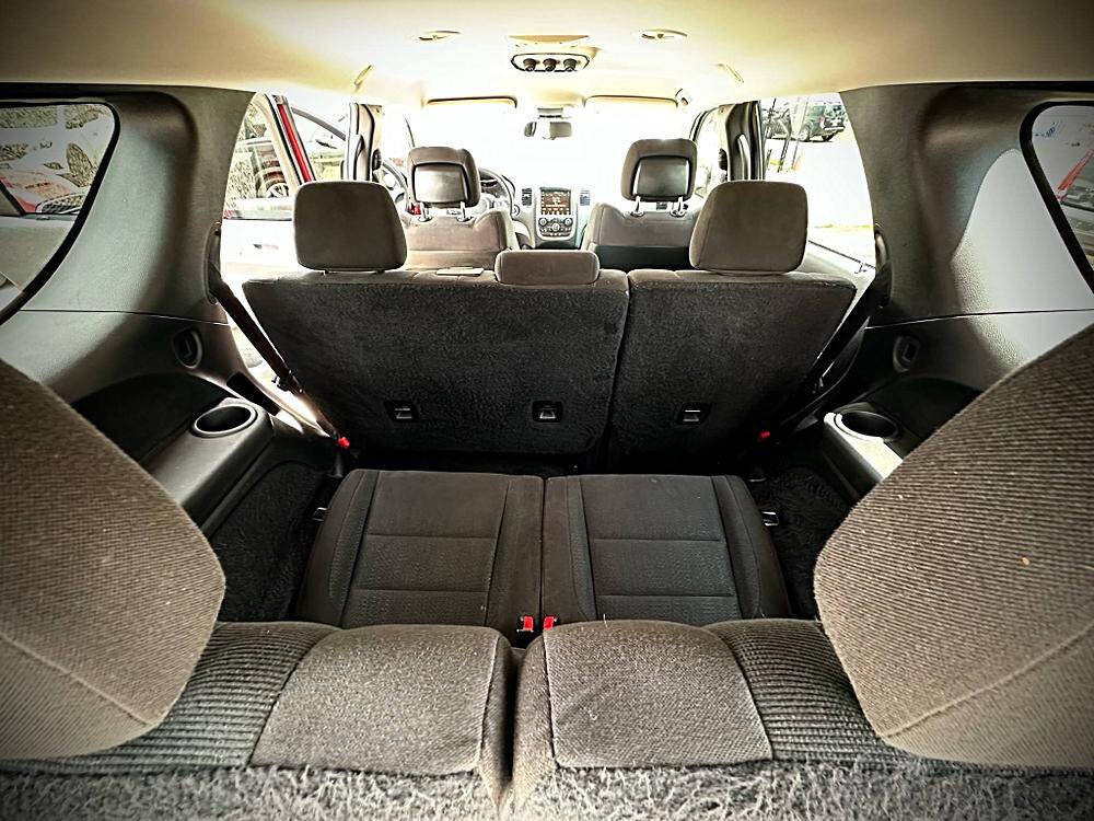 Red 2015 Dodge Durango SXT SXT 4dr SUV 14