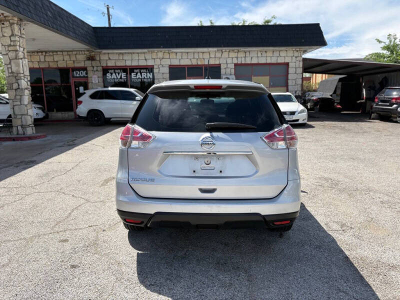 2016 Nissan Rogue S