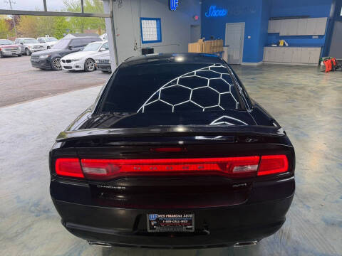 2014 Dodge Charger SXT