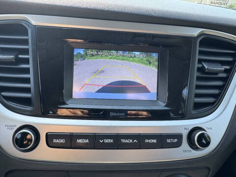 2019 Hyundai Accent SE