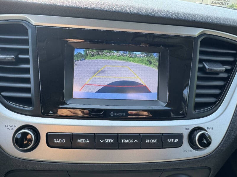 2019 Hyundai Accent SE
