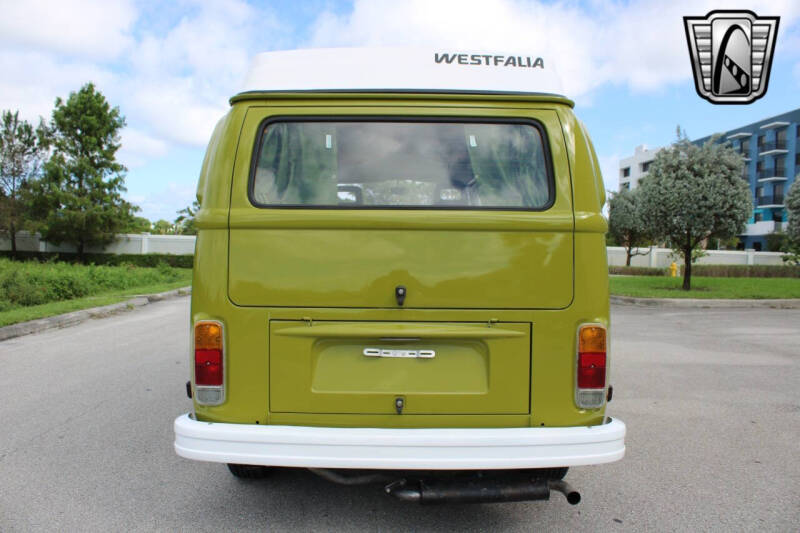1977 Volkswagen Type 2