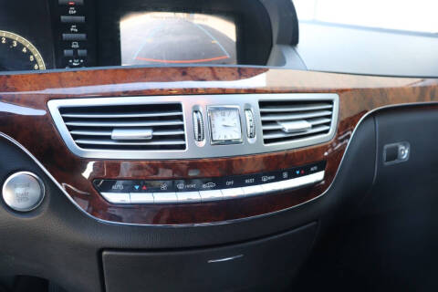 2008 Mercedes-Benz S-Class S 550