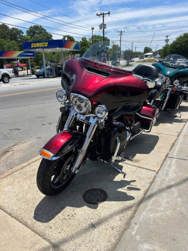2015 Harley-Davidson Electra Glide ULT LI FLHTK