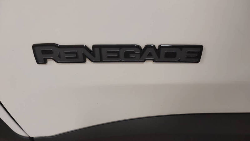 2022 Jeep Renegade Altitude