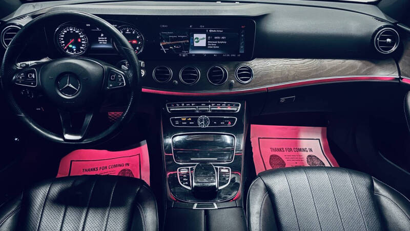 2017 Mercedes-Benz E-Class E 300 4MATIC