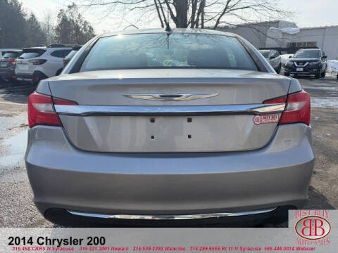 2014 Chrysler 200 Touring