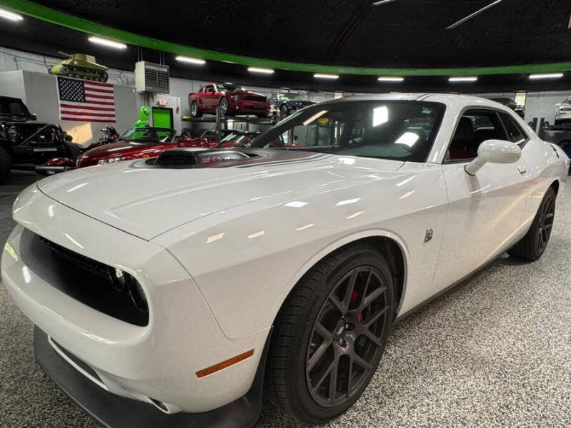 2018 Dodge Challenger 392 HEMI Scat Pack Shaker