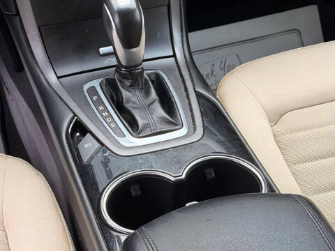 2017 Ford Edge SE