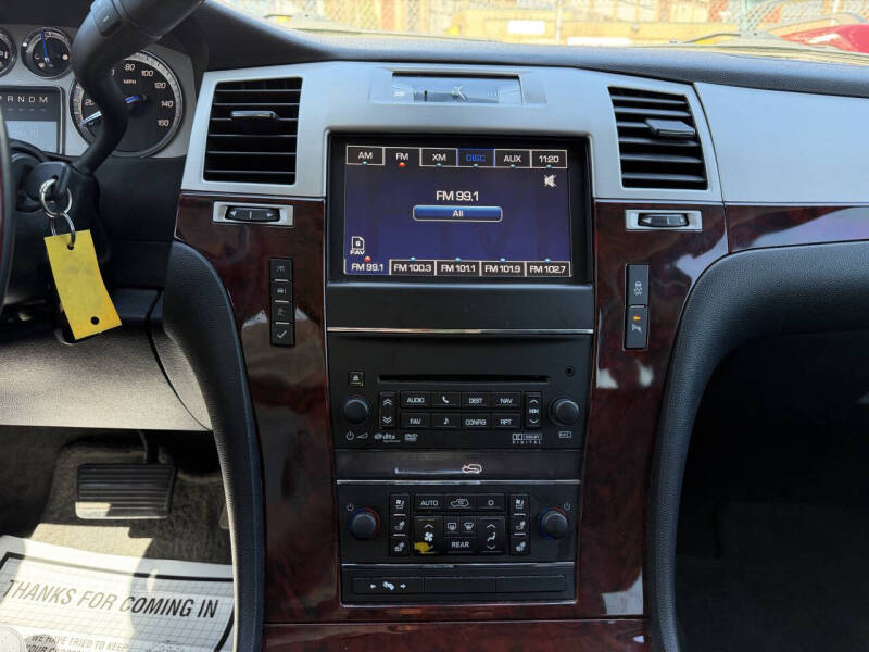 2013 Cadillac Escalade Luxury