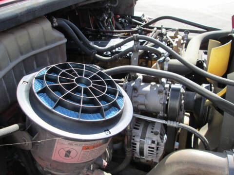 2005 Freightliner Business class M2