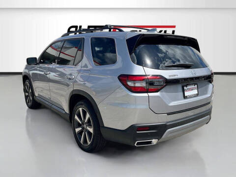 2025 Honda Pilot Touring