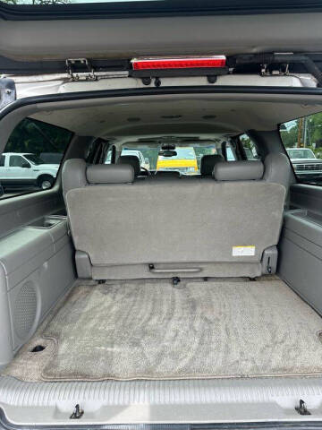 2003 Chevrolet Suburban